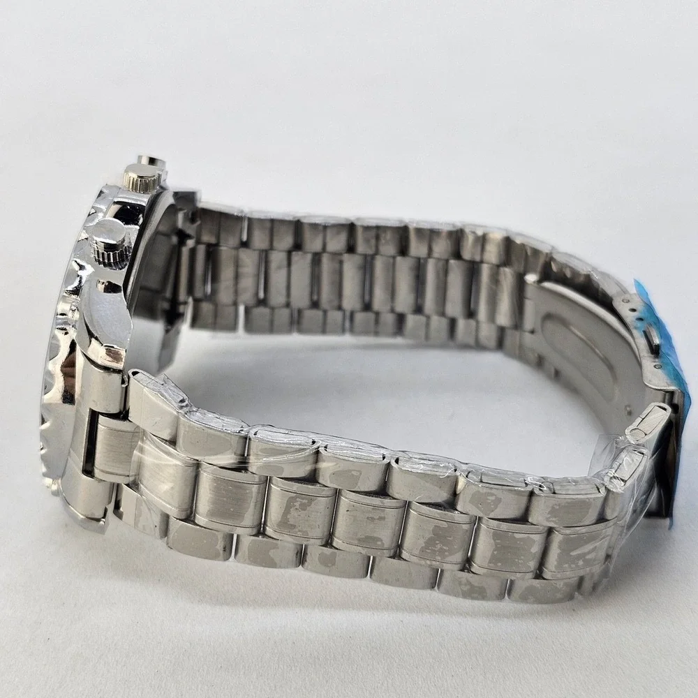 45MM Men's Watch Gray Case Black Dial‎ Date Indicator Gray Band 8